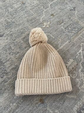 JamieKay Pom-Pom Knit Beanie Hat - Cream